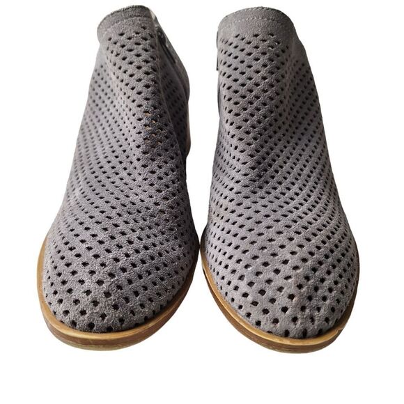 Lucky Brand Gray Size 8.5 Baylah Perforated Cut Out Suede Ankle Zip‎ Up Bootie - Picture 3 of 9